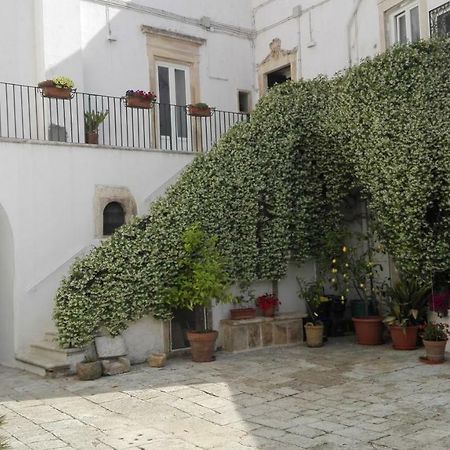 مبيت وإفطار مارتينا فرانكا Casa Adele - Dimora Del 1700 Nel Centro Storico المظهر الخارجي الصورة